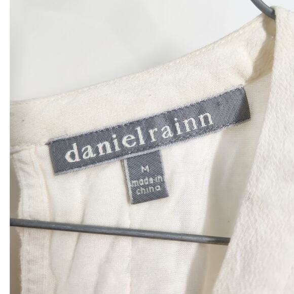 Daniel Rainn Cream Colored Sleeveless Boho Lace Tank Top Womens Size Medium M - Picture 3 of 4